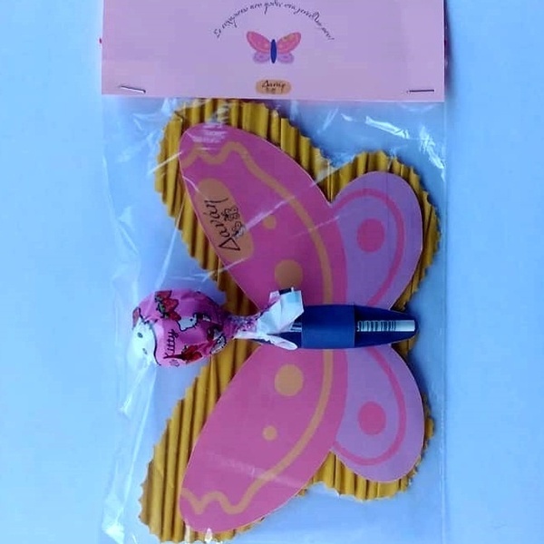 Δωράκι γενεθλίων πεταλούδα με γλειφιτζούρι - κορίτσι, αναμνηστικά, δώρο γέννησης, δώρο γεννεθλίων - 3