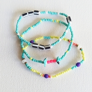 |Beaded Bracelets with Tassels and Pon pon| Turquoise | Small Size - ημιπολύτιμες πέτρες, χάντρες, σταθερά, χεριού