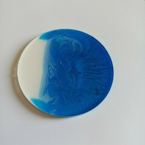 Σουβέρ από υγρό γυαλί σε μπλε κ άσπρο - ρητίνη, είδη σερβιρίσματος - 2