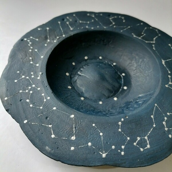 Πιατάκι αστερισμοί ζωδίων ανάγλυφο στρογγυλό τσιμεντένιο μαύρο-μπλε-ασημί 15εκΧ3εκ - τσιμέντο, ζώδια - 5