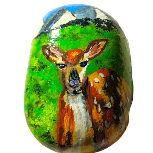 Ελάφι ζωγραφισμένο στο χέρι σε βότσαλο διαστάσεις 6 εκ ύψος 4 εκ πλάτος. - πέτρα, διακοσμητικές πέτρες - 2