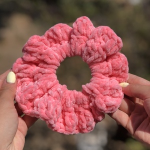 Pink Knitted Scrunchie - μαλλί, λαστιχάκια μαλλιών