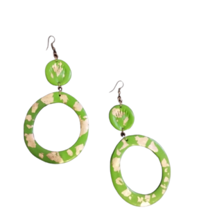 Boho Chic πράσινο σκουλαρίκι με κοχύλι και φύλλα χρυσού - μήκος 12 εκ. - πλαστικό, μακριά, boho, κρεμαστά, γάντζος