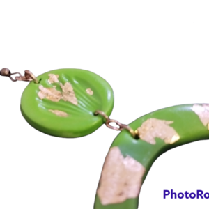 Boho Chic πράσινο σκουλαρίκι με κοχύλι και φύλλα χρυσού - μήκος 12 εκ. - πλαστικό, μακριά, boho, κρεμαστά, γάντζος - 3