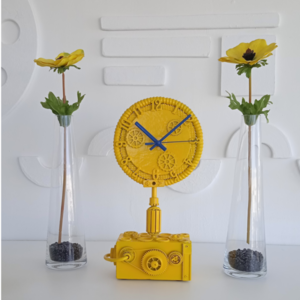 Ρολόι  επιτραπέζιο χειροποίητο από ξύλο μέταλλο και πλαστικό σε  κίτρινο   χρώμα - ξύλο, επιτραπέζια - 3
