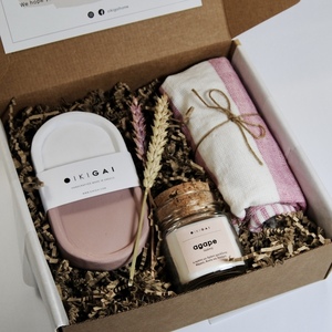 Agape Gift Box