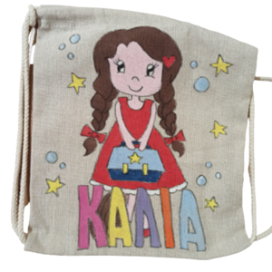 παιδικό τσαντάκι πλάτης με όνομα και θέμα κοριτσάκι με τσάντα - ζωγραφισμένα στο χέρι, κορίτσι, όνομα - μονόγραμμα, για παιδιά, τσαντάκια
