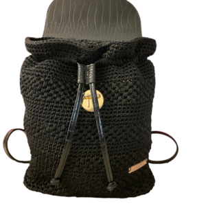 Πλεκτή μαύρη τσάντα πλάτης με κροκό λεπτομέρειες στα δερμάτινα στοιχεία - νήμα, πλάτης, σακίδια πλάτης, δερματίνη, πλεκτές τσάντες - 4