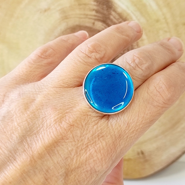 Δαχτυλίδι μπλε με υγρό γυαλί - μοντέρνο, ορείχαλκος, γεωμετρικά σχέδια, μεγάλα, αυξομειούμενα - 4