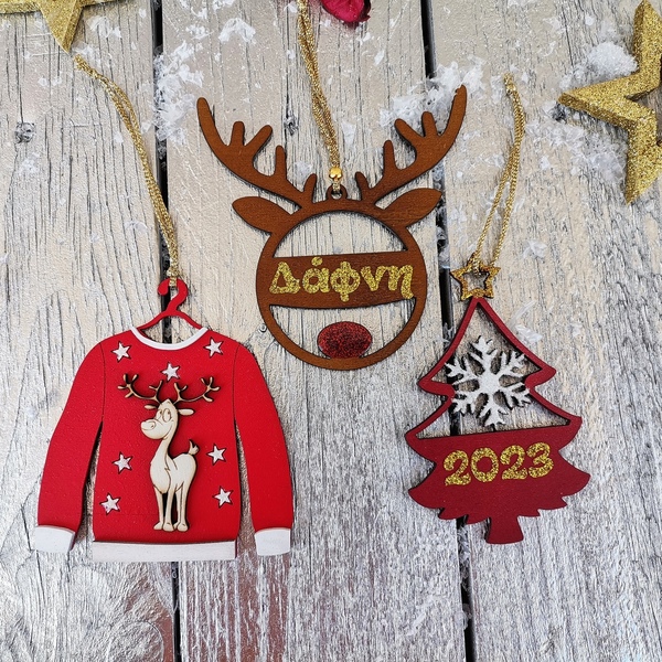 Ξύλινα χριστουγεννιατιάτικα στολίδια με γούρι και όνομα Σετ 3 τμχ - ξύλο, χριστουγεννιάτικα δώρα, στολίδια, προσωποποιημένα - 2
