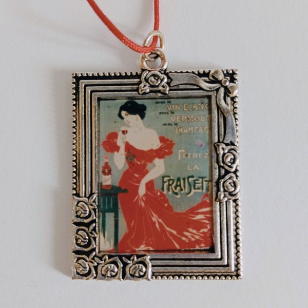 Γυναικείο κολιέ μακρύ ασημί παραλληλόγραμμο χειροποίητο με υγρό γυαλί και πέρλες vintage με φωτογραφία art nouveau και κόκκινο κορδόνι - vintage, γυαλί, χειροποίητα, μακριά, μενταγιόν - 2