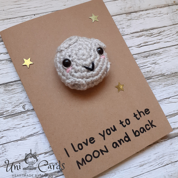 Ευχετήρια κάρτα "I love you to the moon and back" - φεγγάρι, γάμος, γενέθλια, επέτειος, amigurumi - 3