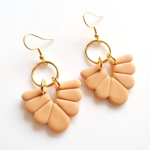 Vintage rosette σκουλαρίκια πολυμερικος πηλός σε peach χρώμα ατσάλινο - vintage, πηλός, κρεμαστά, γάντζος - 5