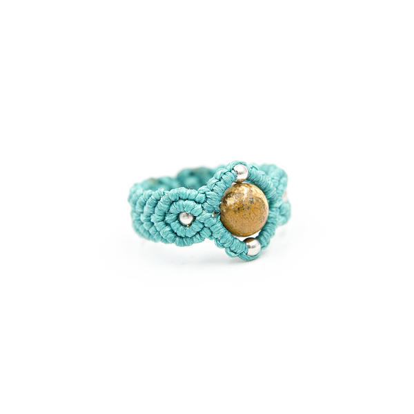 Μακραμέ δαχτυλίδι, πράσινο-μπλε χρώματος με ίασπι ( Jasper) - ημιπολύτιμες πέτρες, μακραμέ, boho, σταθερά