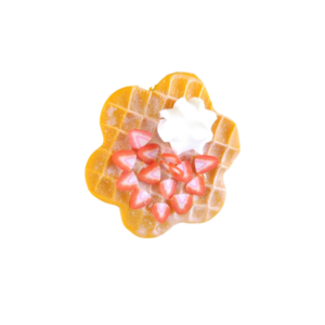 Δαχτυλίδι βάφλα με σαντιγί, φράουλες και ζάχαρη άχνη με πολυμερικό πηλό / μεγάλο / μεταλλική βάση / αυξομειούμενο / Twice Treasured - πηλός, cute, γλυκά, αυξομειούμενα, kawaii