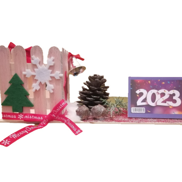 Μολυβοθήκη με ημερολόγιο και διακοσμητικό κουκουνάρι - ξύλο, διακοσμητικά, χιονονιφάδα, κουκουνάρι, δέντρο