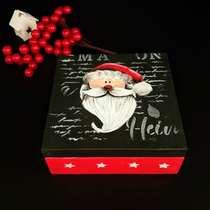 Χριστουγεννιατικο κουτί ξύλινο μαύρο 13x 13 - ξύλο, ζωγραφισμένα στο χέρι, διακοσμητικά, άγιος βασίλης - 2
