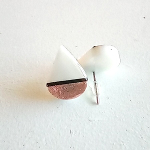 Σκουλαρίκια ρητίνης μικρά καρφωτα σε λευκό και ροζ - πλαστικό, δάκρυ, καρφωτά, μικρά, δώρα για γυναίκες - 3