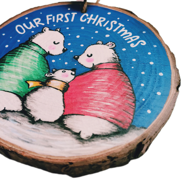 Χριστουγεννιάτικο ξύλινο διακοσμητικό στολίδι 9 εκ. "Our first Christmas" - ξύλο, μπαμπάς, στολίδια - 2