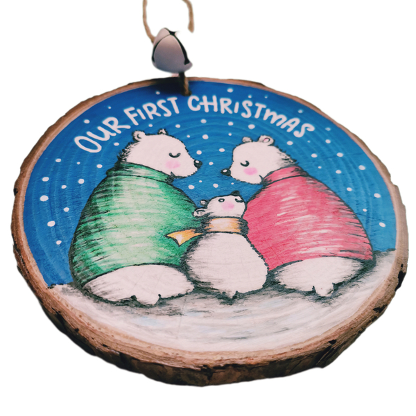 Χριστουγεννιάτικο ξύλινο διακοσμητικό στολίδι 9 εκ. "Our first Christmas" - ξύλο, μπαμπάς, στολίδια - 3
