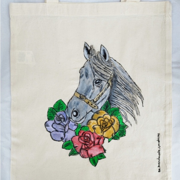 Tote bag ζωγραφίσμενη στο χέρι ❤️ άλογο με λουλούδια - ύφασμα, ώμου, all day, tote, πάνινες τσάντες