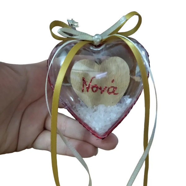 Πλέξιγκλας καρδιά με εσωτερική ξύλινη καρδιά που μπορούμε να γράψουμε το όνομα του παιδιού σας 5cm - ξύλο, plexi glass, στολίδια, προσωποποιημένα, μπάλες - 2