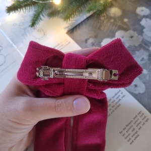 Χειροποίητος υφασμάτινος βελούδινος μπορντό χριστουγεννιάτικος φιογκος με μπαρετα 1τμχ 18 με 23 εκατοστά - ύφασμα, βελούδο, ιδεά για δώρο, hair clips - 4