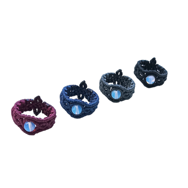 Μακραμέ δαχτυλίδι με ημιπολύτιμο λίθο φεγγαρόπετρα, μπλε. - ημιπολύτιμες πέτρες, μακραμέ