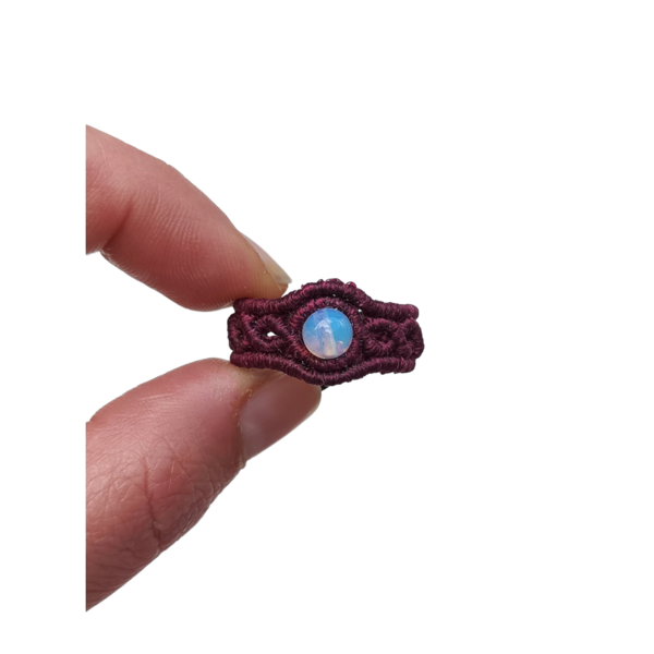 Μακραμέ δαχτυλίδι με ημιπολύτιμο λίθο φεγγαρόπετρα, μπορντό. - ημιπολύτιμες πέτρες, μακραμέ - 2