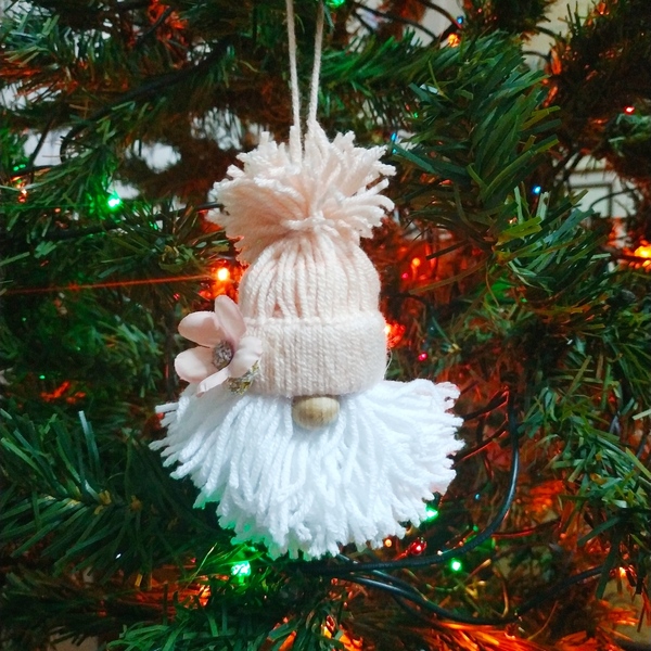 Πλεκτός ροζ της πούδρας νάνος gnome των Χριστουγέννων - χριστουγεννιάτικα δώρα, στολίδια, φυλαχτά - 5