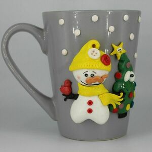 Χριστουγεννιάτικη κούπα χειροποίητη με πολυμερικό πηλό "χιονάνθρωπος με δέντρο" - πηλός, χριστουγεννιάτικα δώρα, κούπες & φλυτζάνια - 2