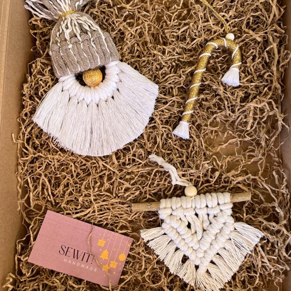 Christmas box με χειροποίητα macrame στολίδια - νήμα, διακόσμηση, μακραμέ, άγιος βασίλης - 3