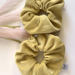 Amber velvet scrunchie - ύφασμα, λαστιχάκια μαλλιών