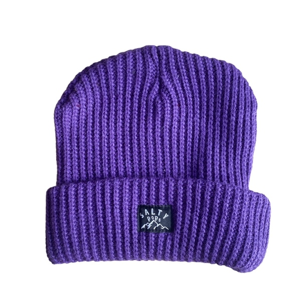 Lilac Salty beanie