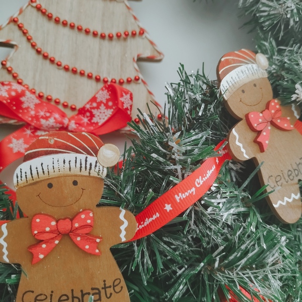 Χριστουγεννιάτικο στεφάνι 45 εκατοστών με ξύλινο δεντράκι - ξύλο, στεφάνια, διακοσμητικά, κουκουνάρι, δέντρο - 2