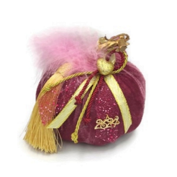 Γούρι 2024 Κολοκύθα Βελούδινη 13cm.χρώματος σάπιο μήλο, με χρυσή φούντα, κορδέλα και πούπουλα - βελούδο, χριστουγεννιάτικα δώρα, κολοκύθα, γούρια