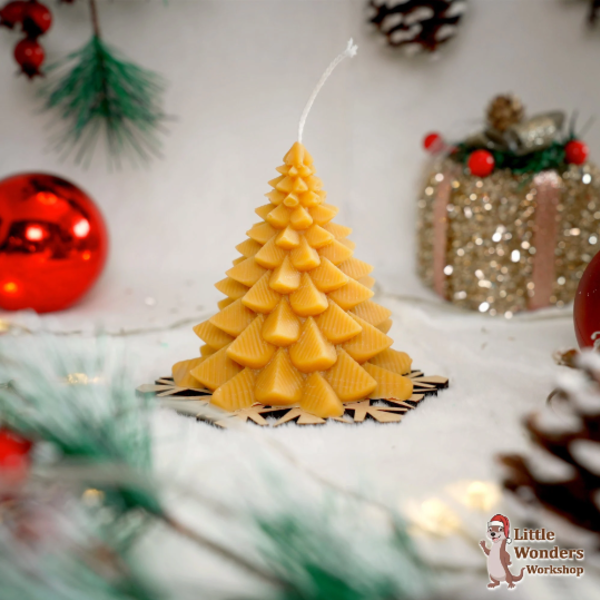 Χειροποίητο Φυτικό Αρωματικό κερί Σόγιας σε σχήμα Χριστουγεννιάτικου Δέντρου με Δώρο Ξύλινη Βάση, 8Χ8εκ. - χριστουγεννιάτικο, χριστουγεννιάτικο δέντρο, αρωματικά κεριά, χριστουγεννιάτικα δώρα, κερί σόγιας, κεριά & κηροπήγια - 2