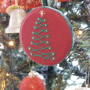 Κεντημένο χειροποίητο χριστουγεννιάτικο στολίδι- Δέντρο - ύφασμα, αστέρι, βελούδο, στολίδια, δέντρο - 3