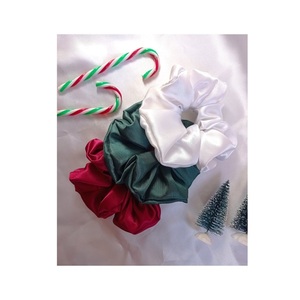 Christmas eve- Χριστουγεννιάτικο σετ 3τμχ σατέν scrunchies - ύφασμα, σετ δώρου, λαστιχάκια μαλλιών, satin scrunchie - 2