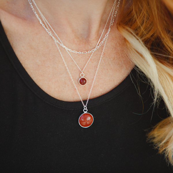 Little Red Neckalce-Χειροποίητο μενταγιόν με Κορνεόλη από Ασήμι 925 - ημιπολύτιμες πέτρες, charms, ασήμι 925, κοντά - 2