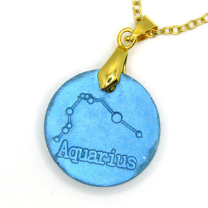 Aquarian Waters κολιέ με ενσωματωμένο τον αστερισμό Υδροχόου - γυαλί, ρητίνη, φθηνά, μενταγιόν