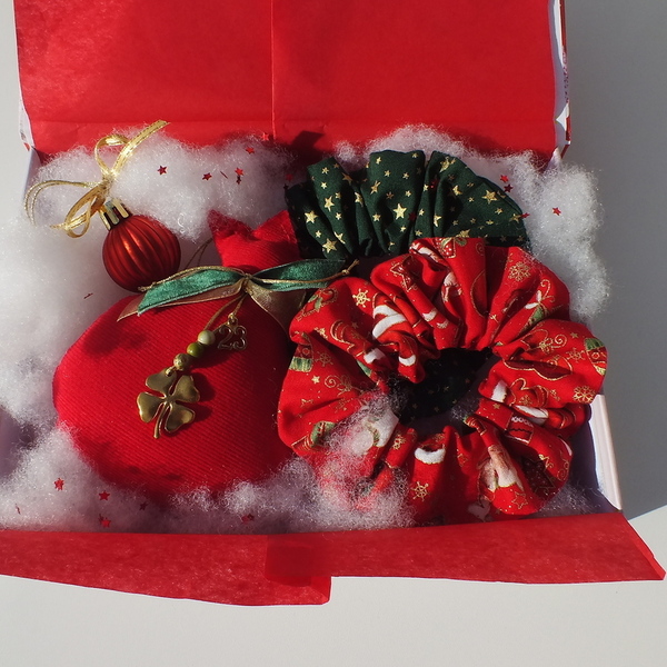 Χριστουγεννιάτικο σετ δώρου με γούρι ρόδι - κόκκινο - ύφασμα, ρόδι, χριστουγεννιάτικα δώρα, σετ δώρου, δώρα για γυναίκες - 2