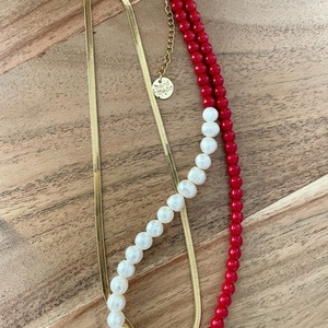 Red necklace - ημιπολύτιμες πέτρες, μαργαριτάρι, ατσάλι, πέρλες