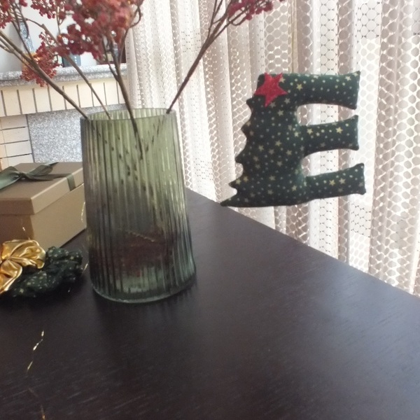 Προσωποποιημένο υφασμάτινο στολίδι μονόγραμμα - Χριστουγεννιάτικο δέντρο - ύφασμα, μονογράμματα, στολίδια, δέντρο - 4
