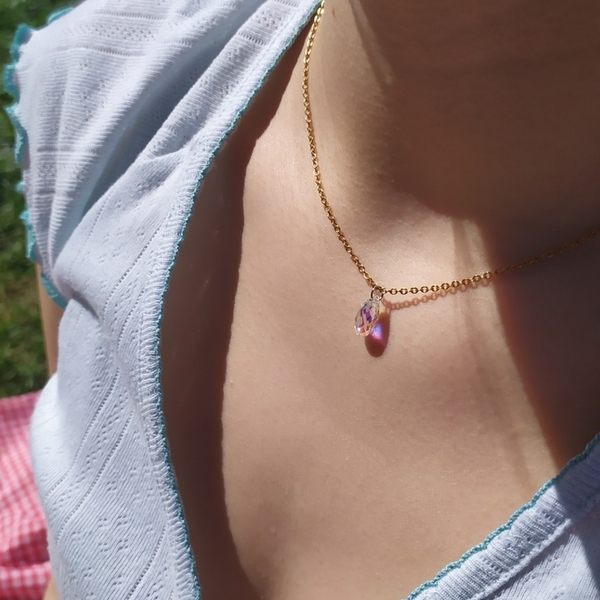 Swarovski drop necklace iridescent/white | Κολιέ- μενταγιόν Swarovski ιριδίζον/ λευκό - ημιπολύτιμες πέτρες, επιχρυσωμένα, swarovski, ατσάλι, μενταγιόν - 3
