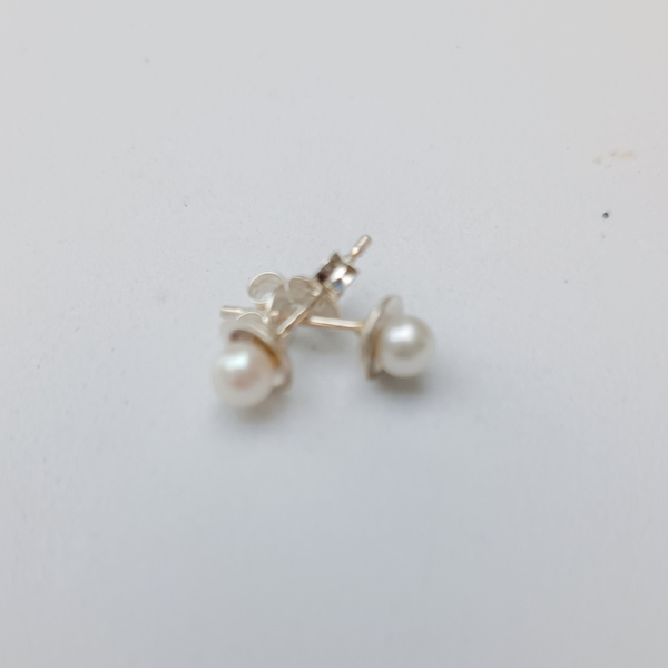 Minimal σκουλαρίκια με ασήμι και μαργαριτάρι - ασήμι, ημιπολύτιμες πέτρες, καρφωτά, μικρά - 2
