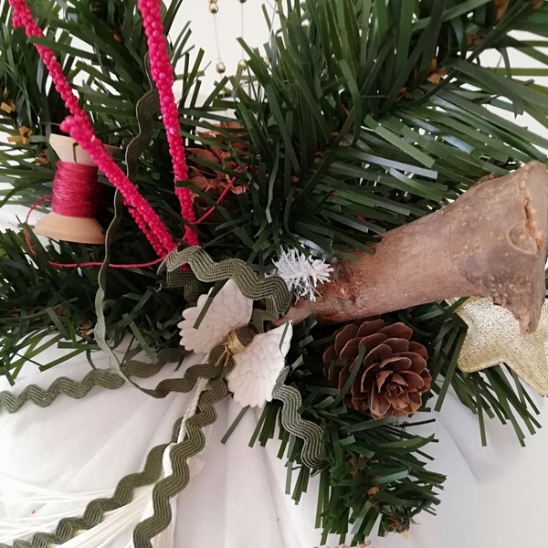 Χριστουγεννιάτικη στολισμένη λευκή κολοκύθα. - αστέρι, διακοσμητικά, κουκουνάρι, κολοκύθα, μαλλί felt - 3