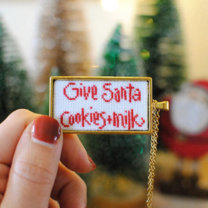 Κεντητό μενταγιόν Cookies & Milk for Santa - κεντητά, ορείχαλκος, χριστουγεννιάτικα δώρα, μενταγιόν - 2