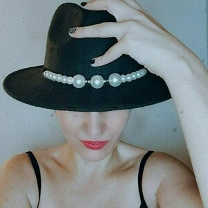 Tσοχινο μαύρο καπέλο -Pearl Hat Chanel - τσόχα - 4