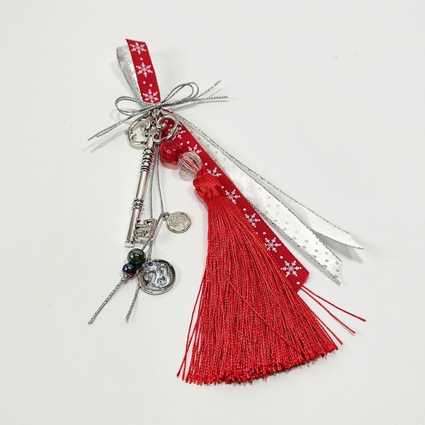 Γούρι 2023 μεταλλικό κλειδί με κόκκινη φούντα - κλειδί, μέταλλο, χριστουγεννιάτικα δώρα, γούρια, γούρι 2023 - 5